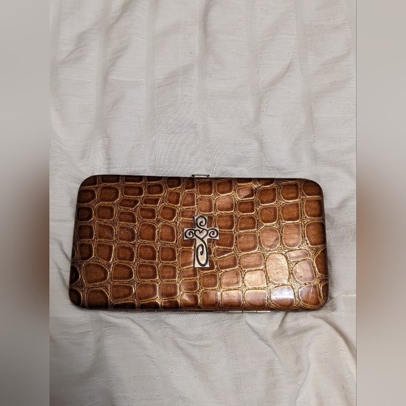 Unbranded Clutch Wallet Brown w/cross - Picture 1 of 5